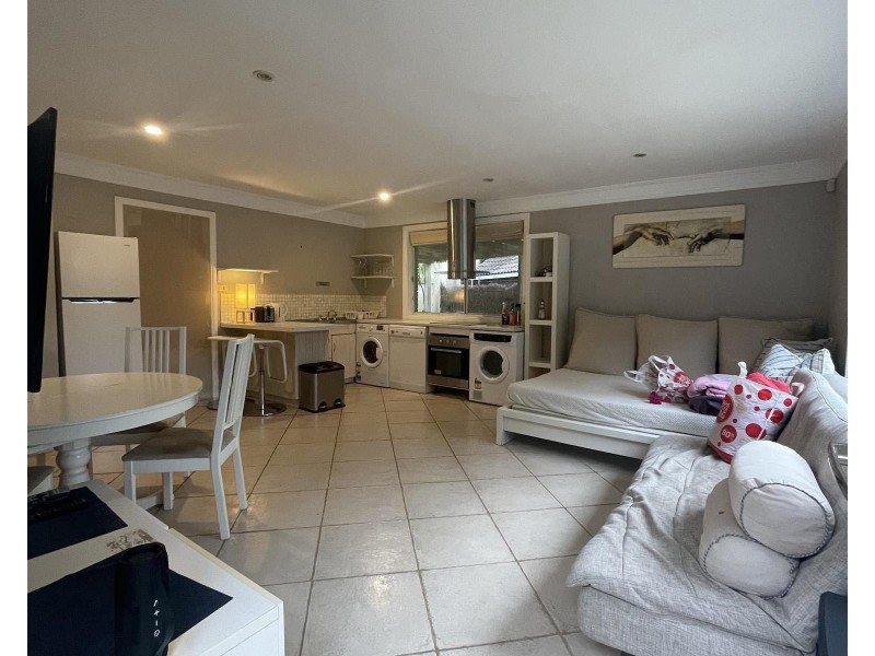 Granny Flat only/4a Princes Promenade, Seaforth NSW 2092