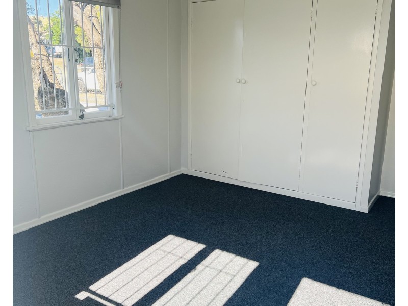 39 Mount Gravatt-Capalaba Road, Upper Mount Gravatt QLD 4122