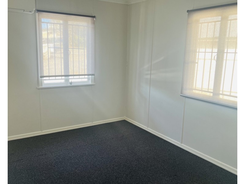 39 Mount Gravatt-Capalaba Road, Upper Mount Gravatt QLD 4122