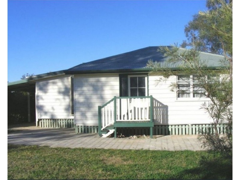 8 Grenfell street, Tiaro QLD 4650