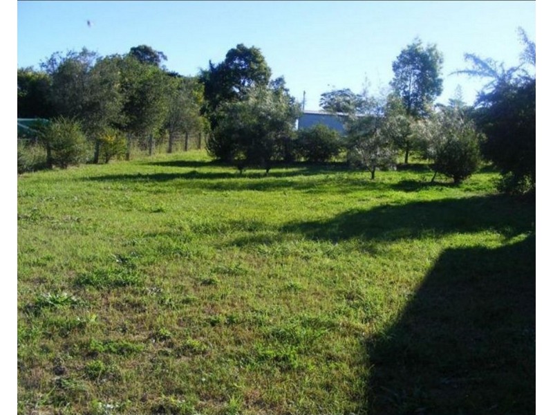 8 Grenfell street, Tiaro QLD 4650