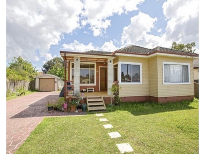 32 Park Road, Liverpool NSW 2170