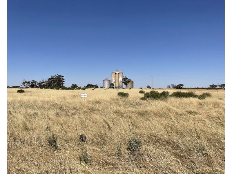 29 Layfield Street, Rosebery VIC 3395