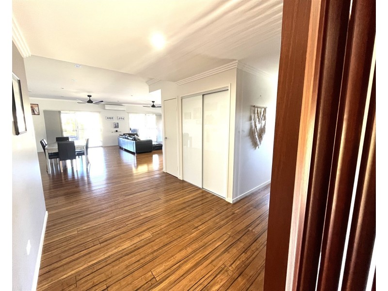 19 Mountney Street, Avoca QLD 4670