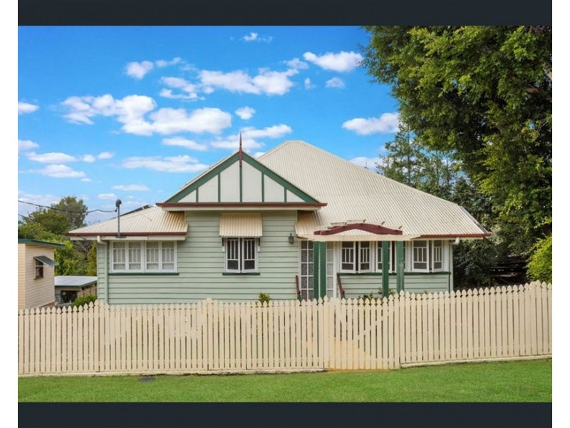 12  Cintra Street, Eastern Heights QLD 4305