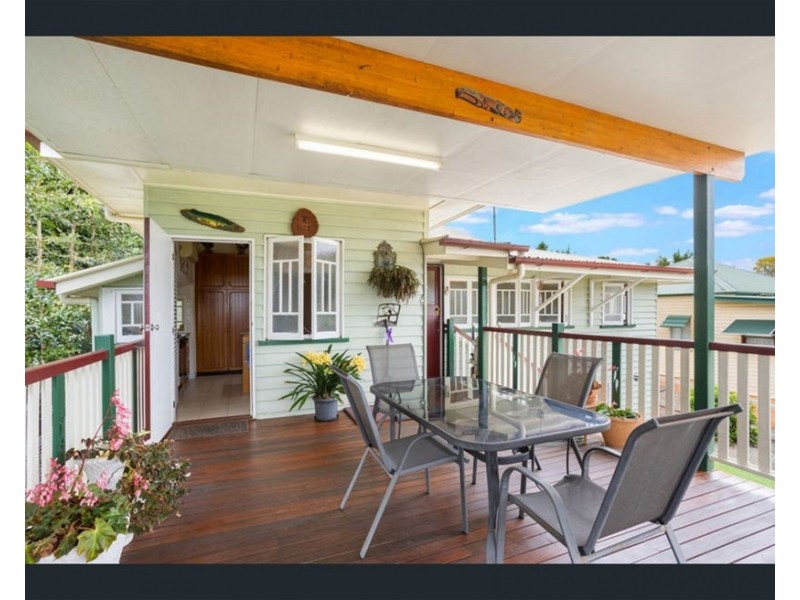 12  Cintra Street, Eastern Heights QLD 4305