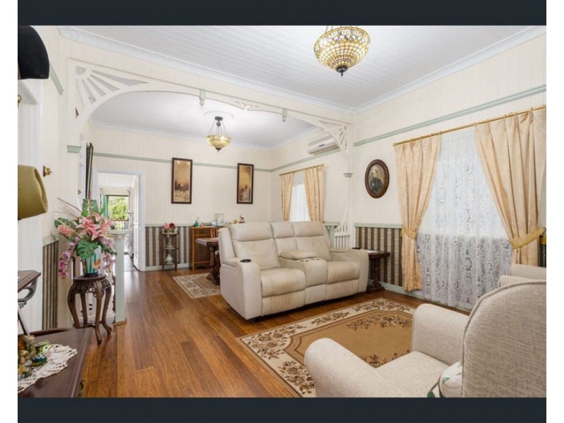 12  Cintra Street, Eastern Heights QLD 4305