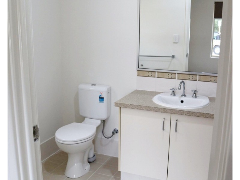 22 Cawana Parkway, Lakelands WA 6180