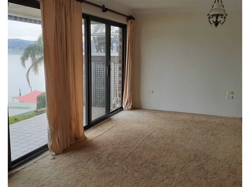 72 Daleys Ave, Daleys Point NSW 2257