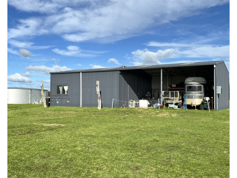 1575 Redmond West Road, Redmond West WA 6327