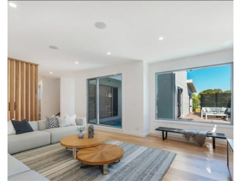 32  King Arthur Terrace, Tennyson QLD 4105