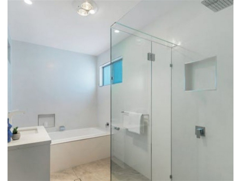 32  King Arthur Terrace, Tennyson QLD 4105