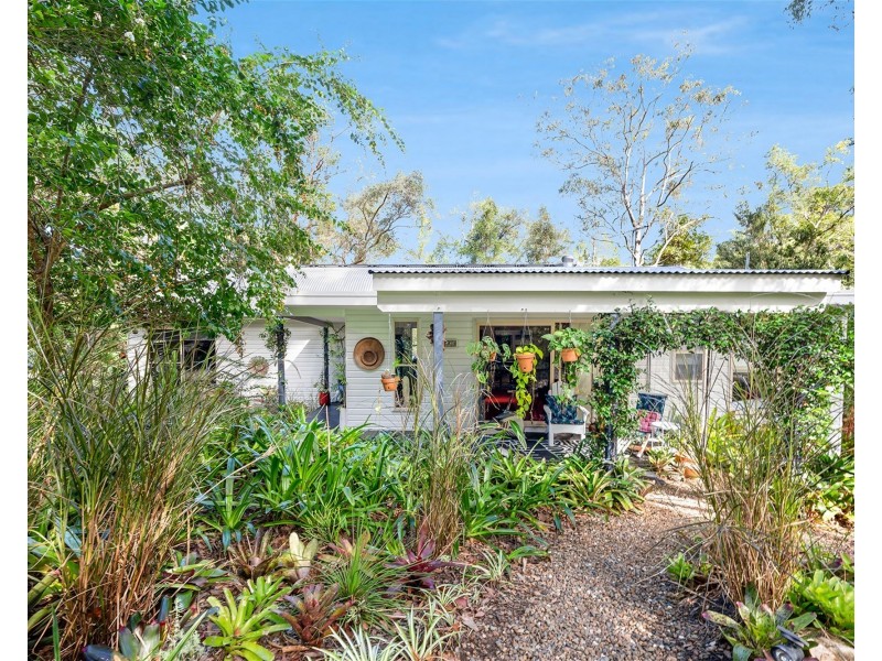 11 Gumleaf Close, Doonan QLD 4562