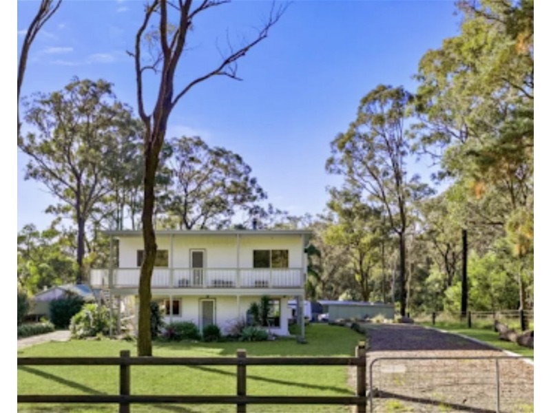 3 Mitchell Place, Douglas Park NSW 2569