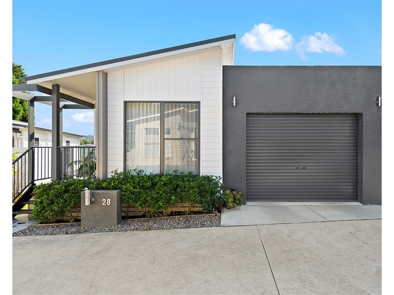 28/67 Koolang Road, Green Point NSW 2251