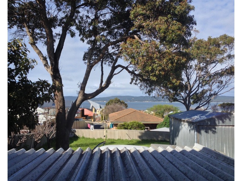 25 Grey Street East, Albany WA 6330