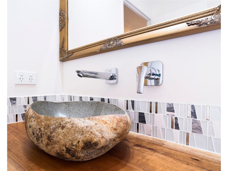 33 Wattle Street, Yorkeys Knob QLD 4878