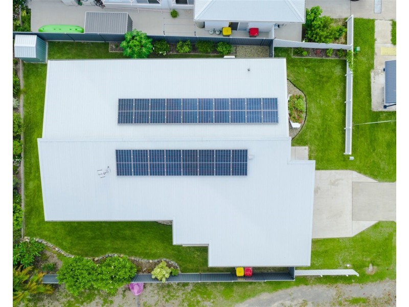 33 Wattle Street, Yorkeys Knob QLD 4878