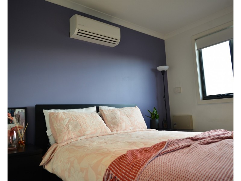 1/880 Pascoe Vale Rd, Glenroy VIC 3046