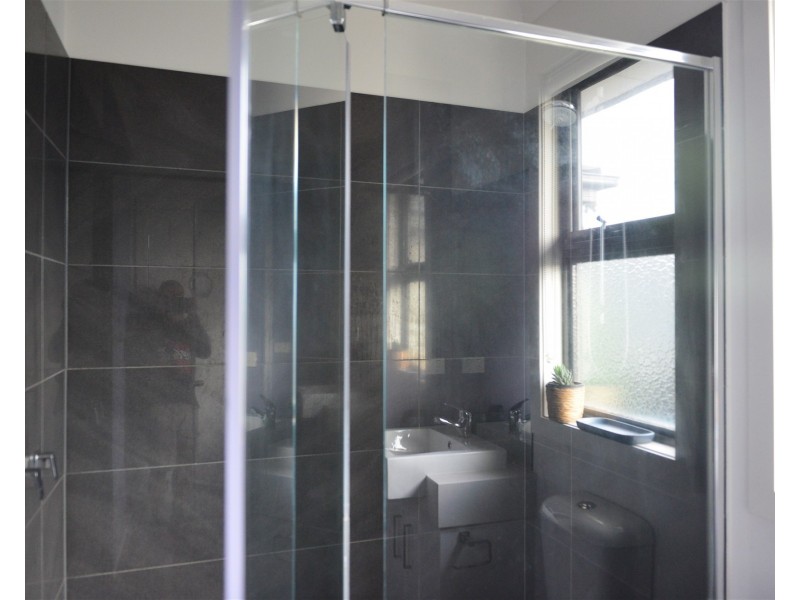 1/880 Pascoe Vale Rd, Glenroy VIC 3046