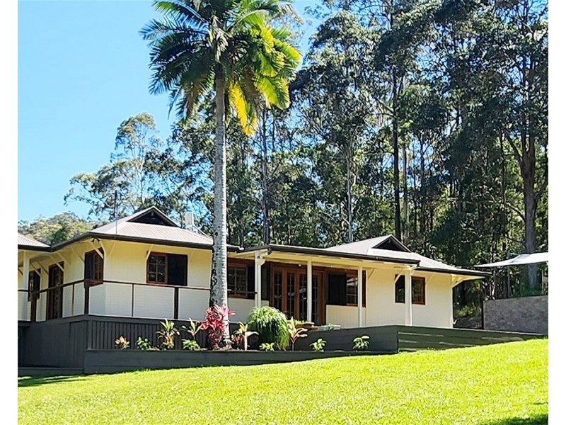 64 Atkinson Road, Kiamba QLD 4560