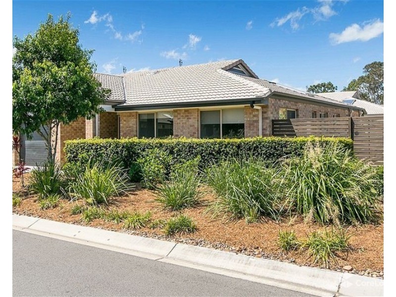 127/230 Pulgul Street, Urangan QLD 4655