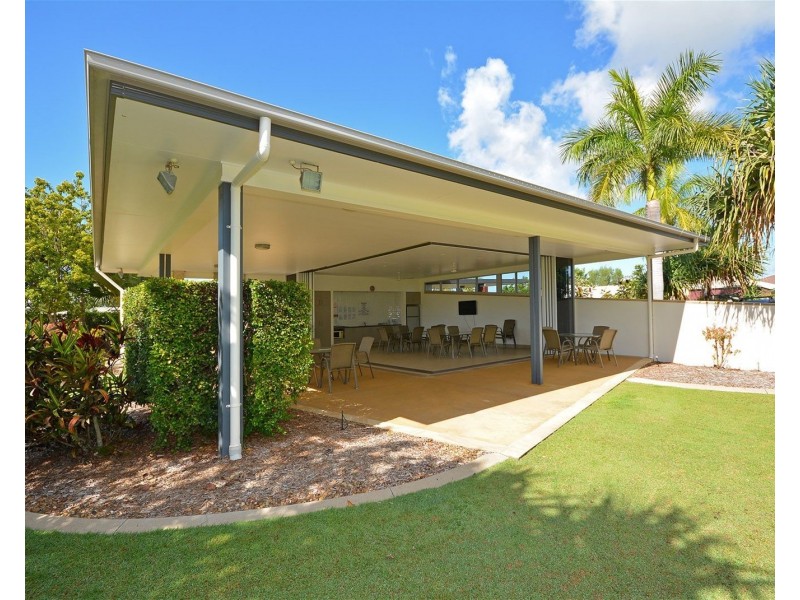 127/230 Pulgul Street, Urangan QLD 4655