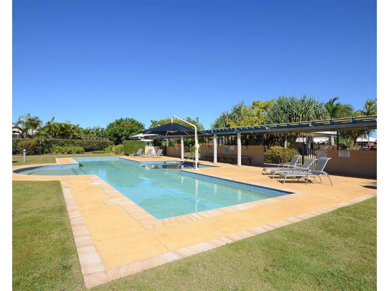 127/230 Pulgul Street, Urangan QLD 4655