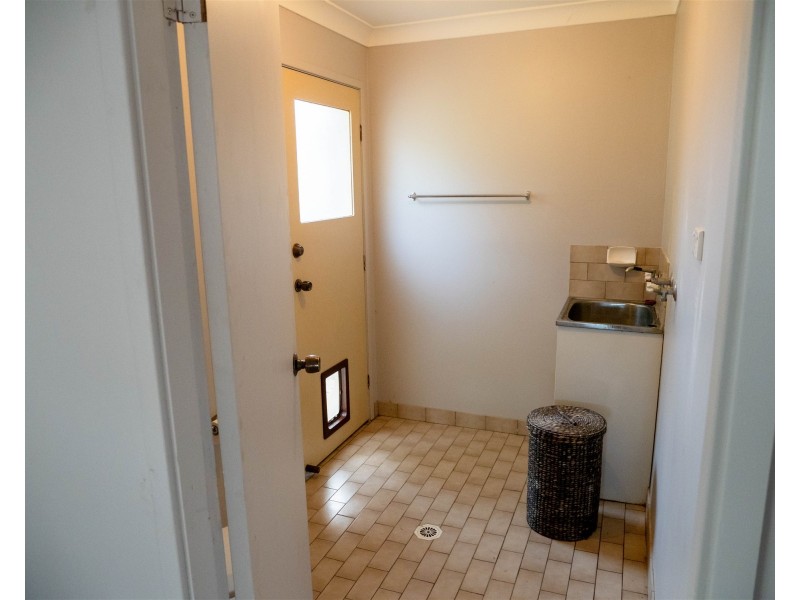 4 Lydon Crescent, West Nowra NSW 2541