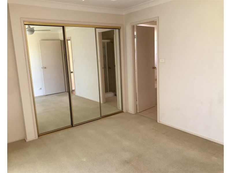 6 Kerang Court, Horsley NSW 2530