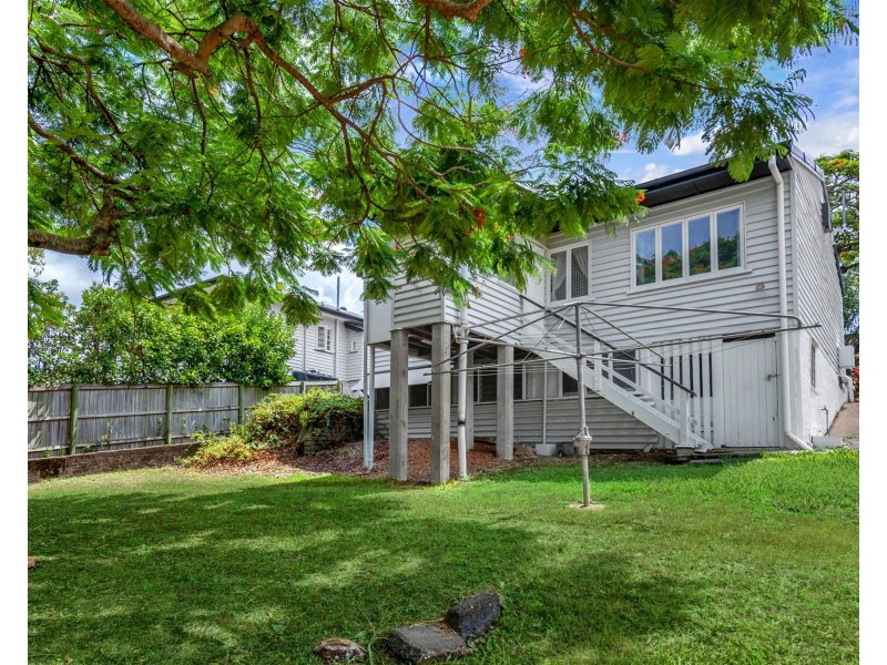 9  Napier Street, Carina Heights QLD 4152