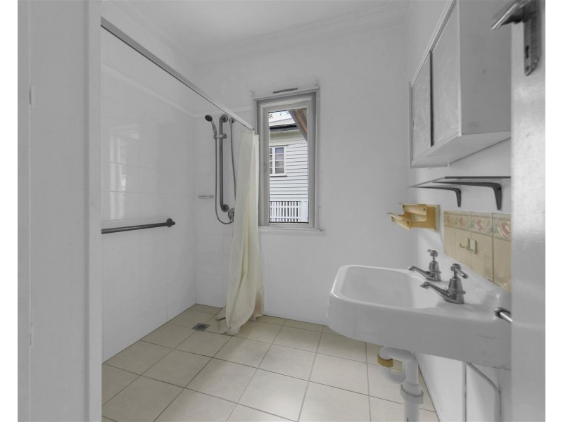 9  Napier Street, Carina Heights QLD 4152