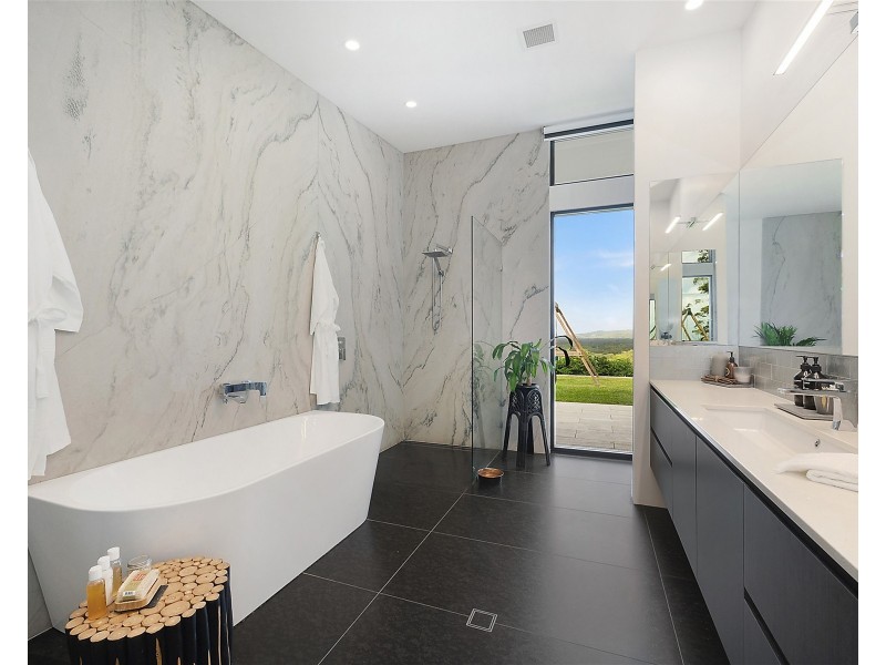 571 sunrise road, Tinbeerwah QLD 4563