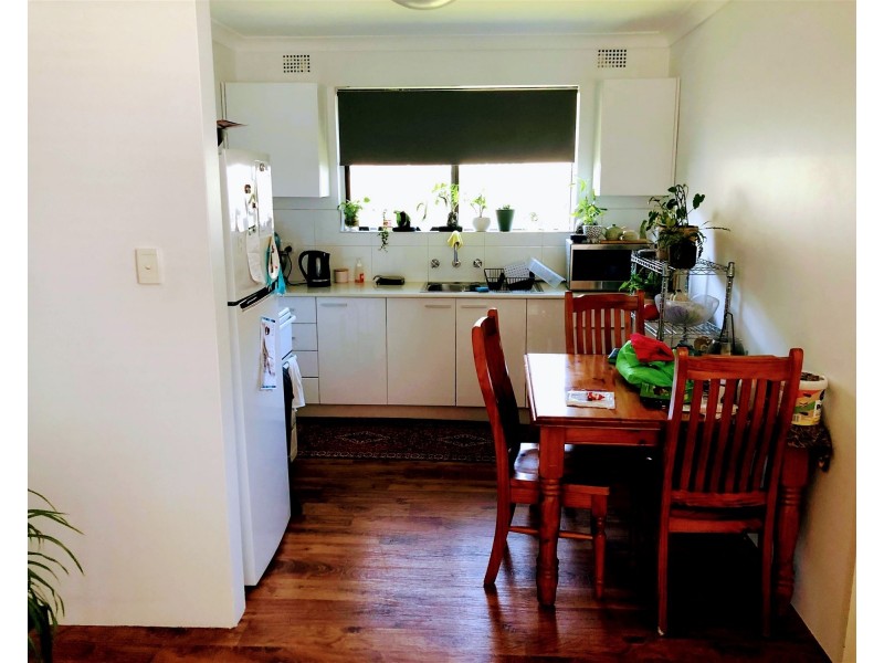 1/37 Osborne Parade, Warilla NSW 2528