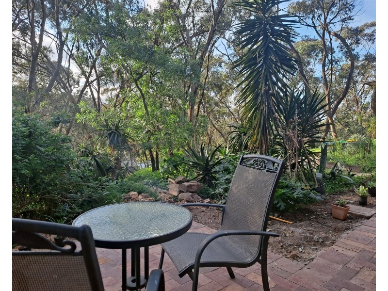 43  Mountbatten Rd, Bellevue Heights SA 5050