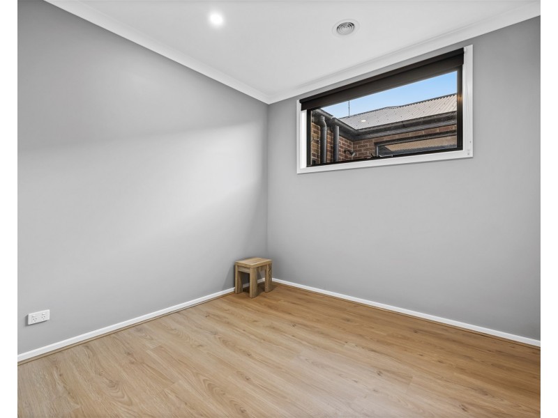 19 Stallion Place, Sebastopol VIC 3356