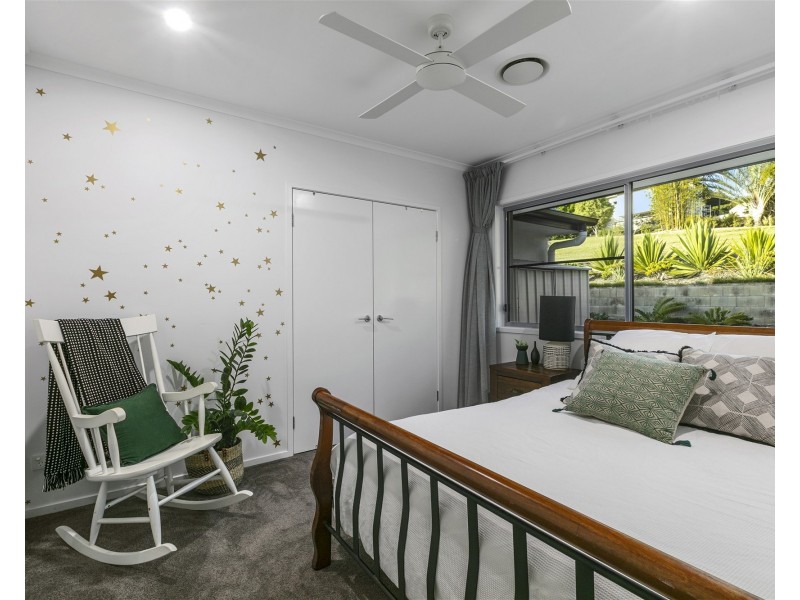 19 Coolwater Place, Rosemount QLD 4560