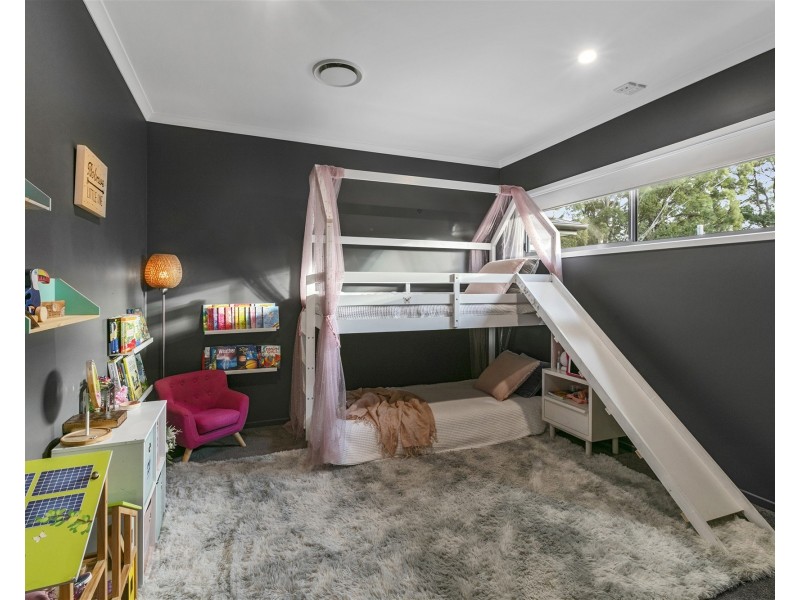 19 Coolwater Place, Rosemount QLD 4560