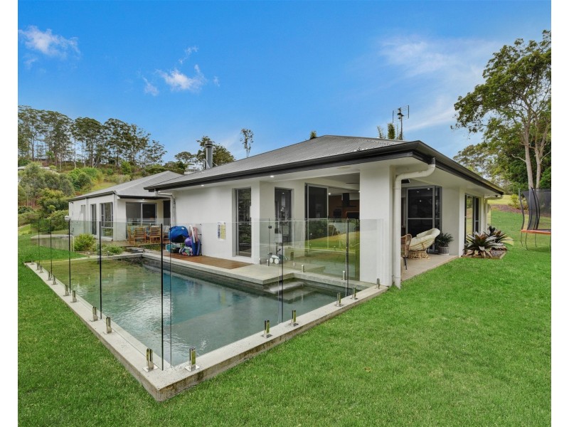 19 Coolwater Place, Rosemount QLD 4560