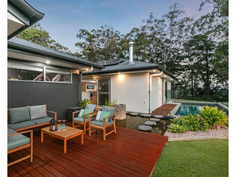 19 Coolwater Place, Rosemount QLD 4560