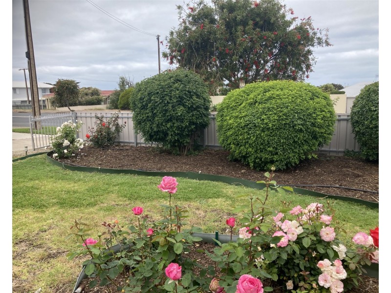 229 Port Elliot Rd Hayborough, Hayborough SA 5211