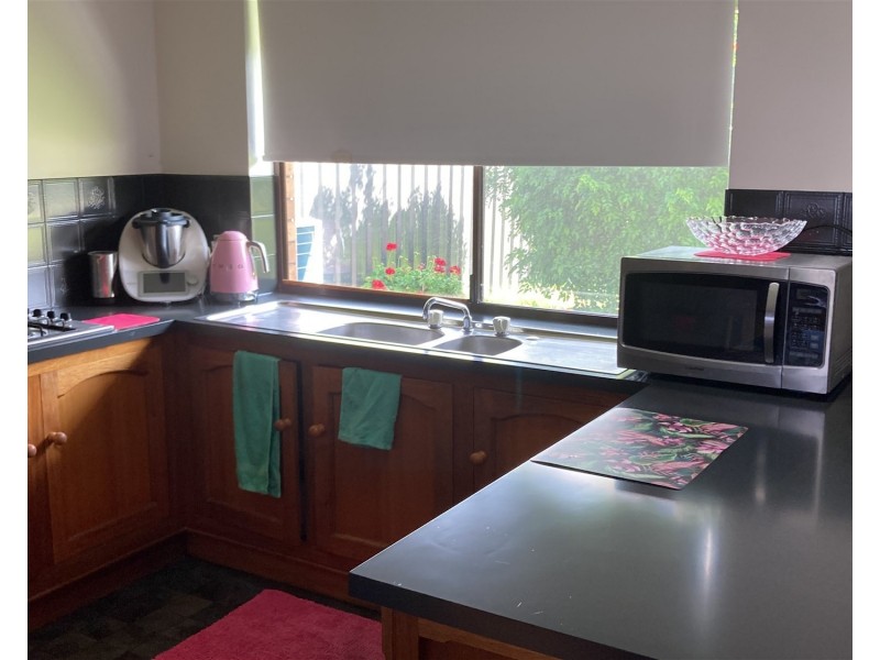 229 Port Elliot Rd Hayborough, Hayborough SA 5211