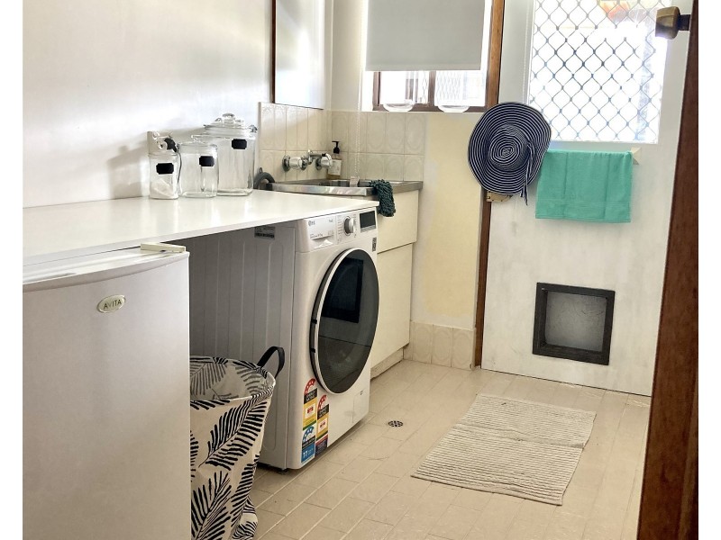 229 Port Elliot Rd Hayborough, Hayborough SA 5211