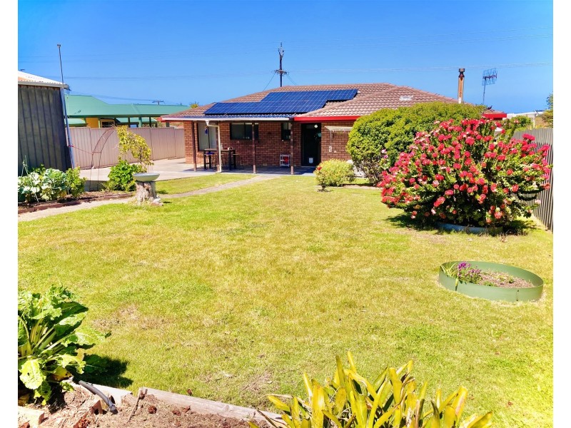 229 Port Elliot Rd Hayborough, Hayborough SA 5211