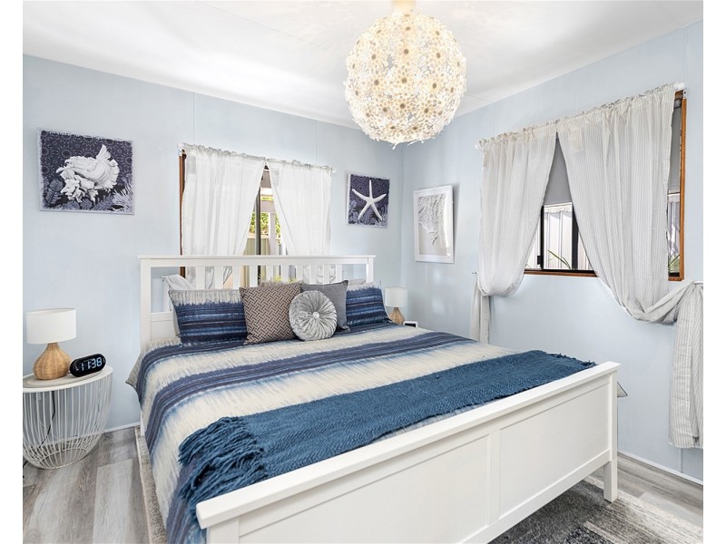 43 Frangipani Avenue, Green Point NSW 2251