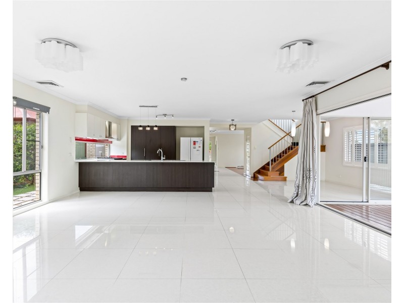 83 Highfield Street, Durack QLD 4077