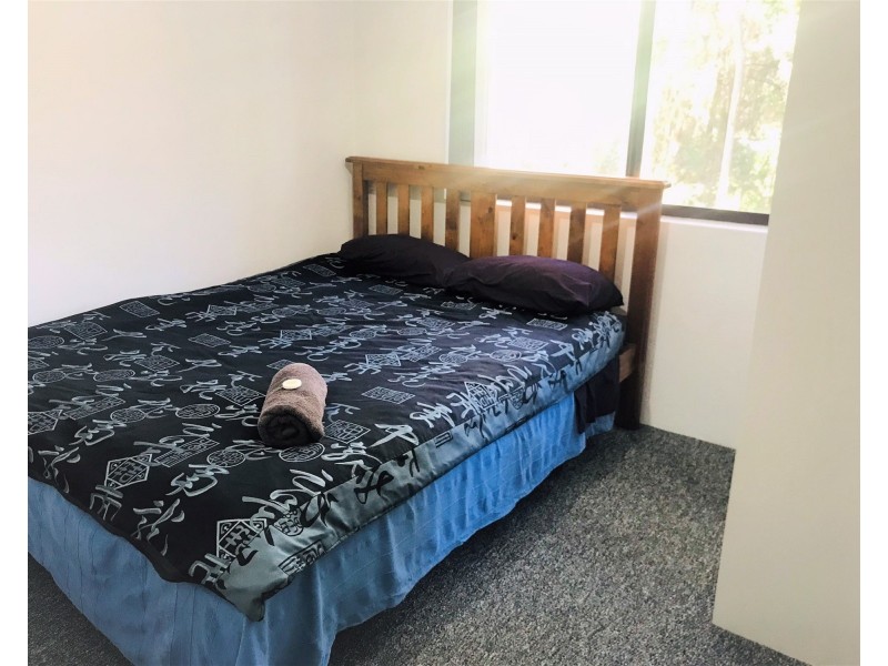 23/6-12  Hindmarsh Avenue, North Wollongong NSW 2500