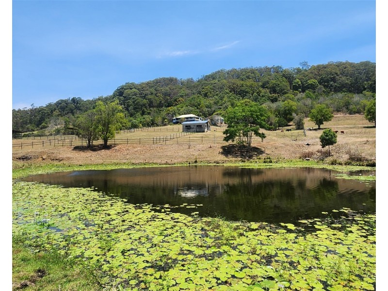 86 Atkinson Road, Kiamba QLD 4560