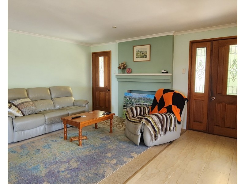 86 Atkinson Road, Kiamba QLD 4560