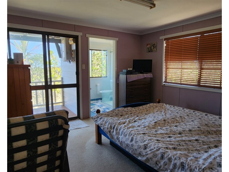 86 Atkinson Road, Kiamba QLD 4560